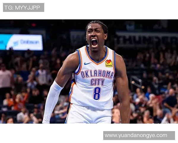 杰威精准传球助攻霍姆格伦飞身双手扣篮展现惊人弹跳力 杰威精准传球助攻霍姆格伦飞身双手扣篮展现惊人弹跳力