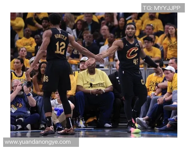 米切尔30+都带不动！骑士从64胜到东部第八，问题出在哪