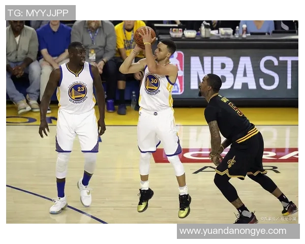 开拓者本赛季三胜勇士，官方社交媒体庆祝